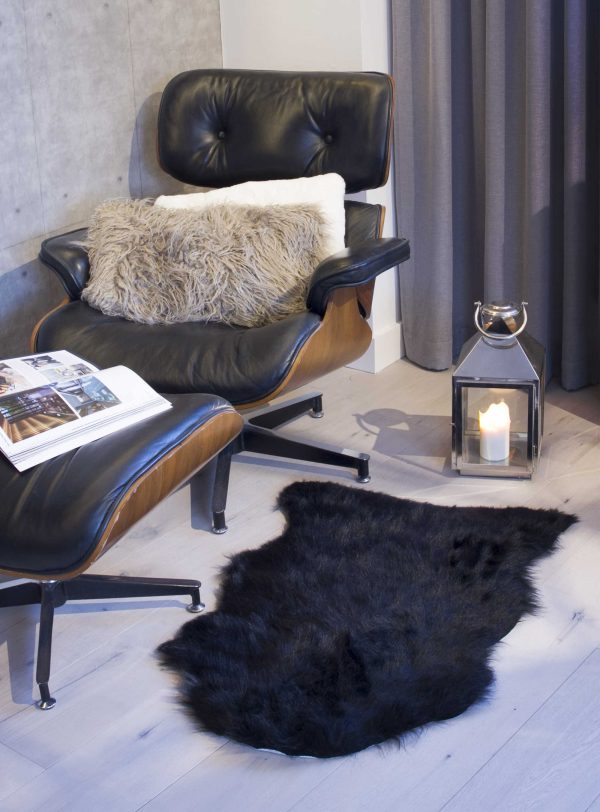 2' X 3' Black Animal Print Area Rug - Image 4