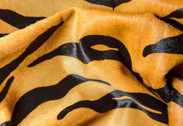 72" x 84" Tiger Chocolate On Natural Cowhide - Rug - Image 2