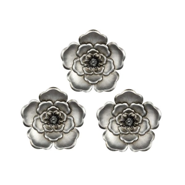 Alluring Silver Metal Wall Flowers