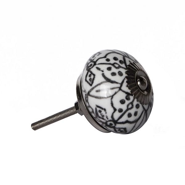 1.5" x 1.5" x 1.5" Black Gray and Silver  Knobs 12 Pack - Image 3
