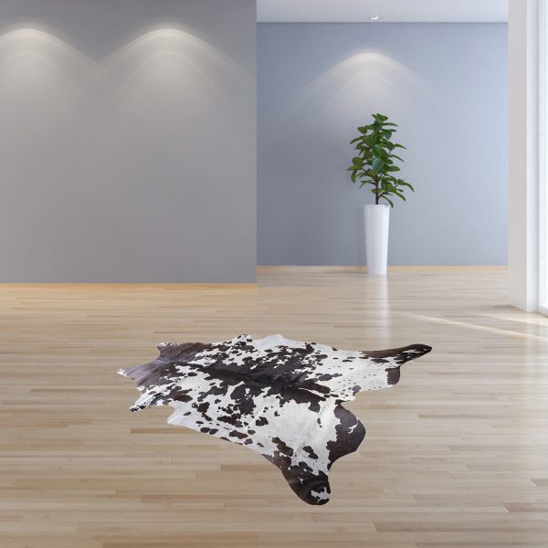 72" x 84" White and Chocolate Cowhide  Rug - Image 4