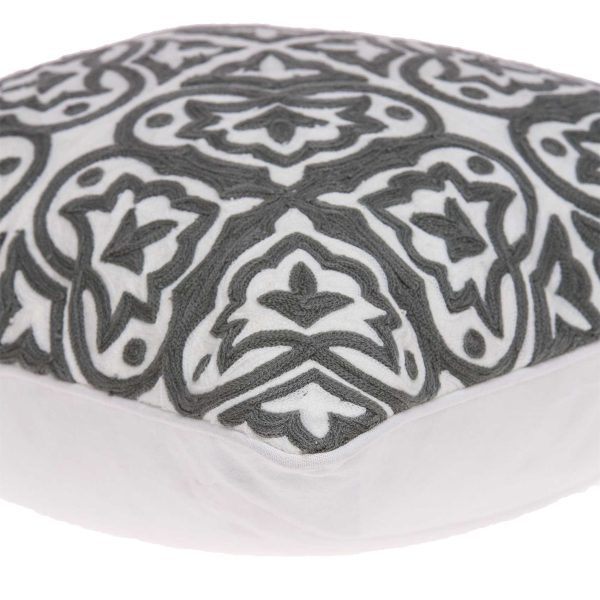 20" x 0.5" x 20" Stunning Traditional Gray and White Pillow Cover - Image 4