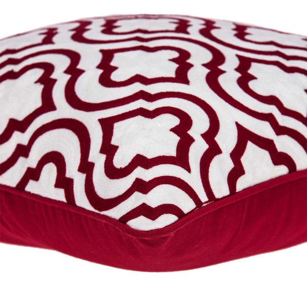 20" x 0.5" x 20" Transitional Red and White Cotton Pillow Cover - Image 4