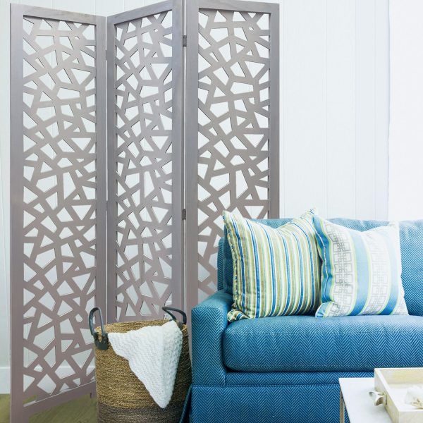 67 x 1.5 x 50 Gray Wood  Screen - Image 4