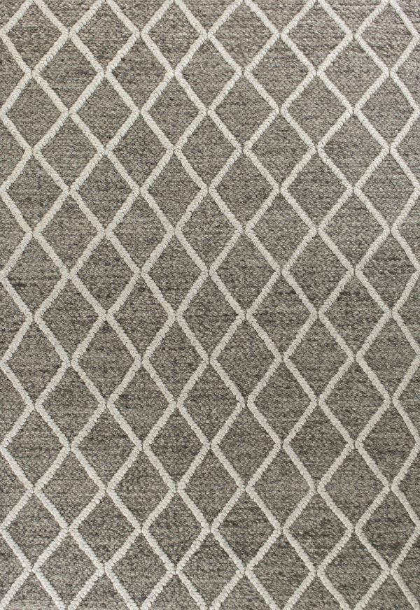 3'x5' Dark Grey Hand Woven Diamond Pattern Indoor Area Rug