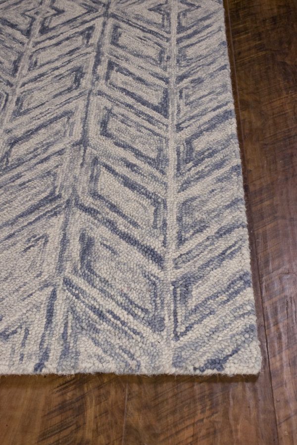 5'x7' Blue Hand Tufted Wool Herringbone Indoor Area Rug - Image 5