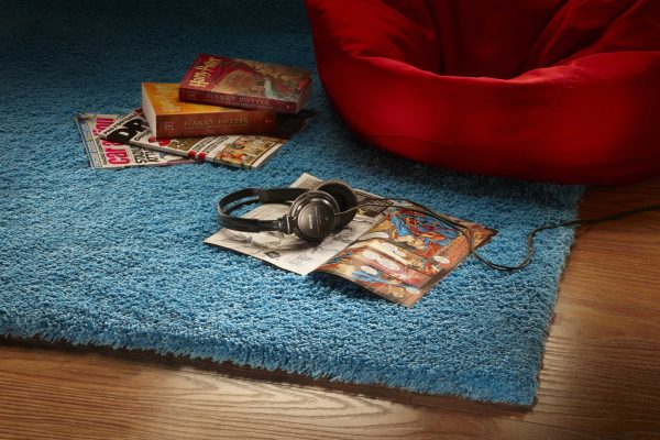 5' x 7' Highlighter Blue Plain Indoor Area Rug - Image 4