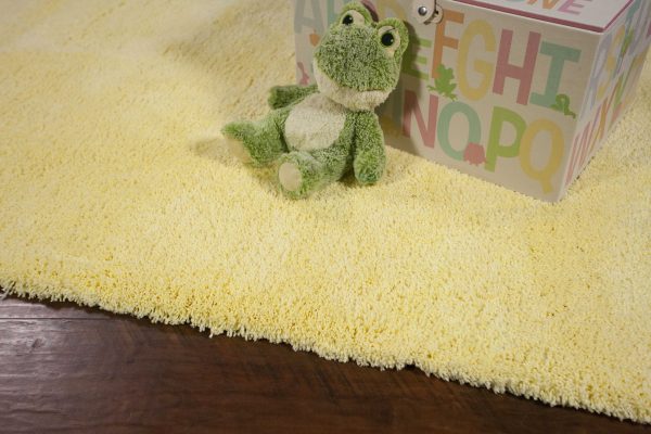 5'x7' Canary Yellow Indoor Shag Rug - Image 2