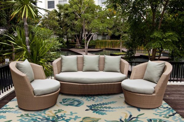 5'x8' Ivory Blue Hand Hooked UV Treated Coastal Reef Indoor Outdoor Area Rug - Image 2