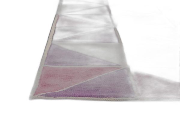 6'7 x 9'6 Polyester Ivory Pink Area Rug - Image 4
