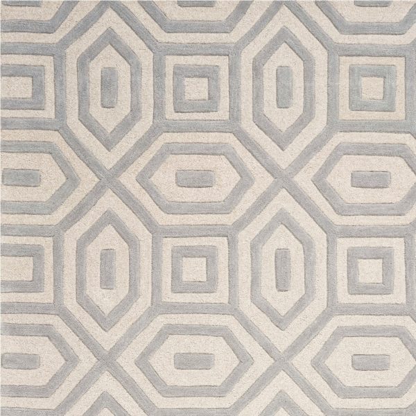 5'x8' Grey Hand Tufted Geometric Indoor Area Rug - Image 2