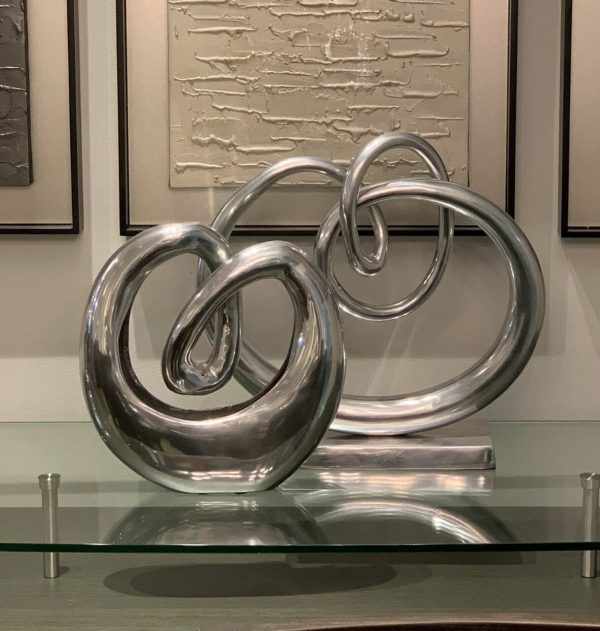 5" x 17" x 17" Buffed Twisted Knot Sculpture - Image 3