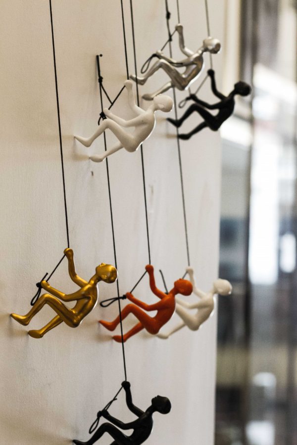 6" x 3" x 3" Resin Multicolor 9 Pack Climbing Man - Image 2