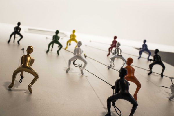 6" x 3" x 3" Resin Multicolor 9 Pack Climbing Man - Image 3
