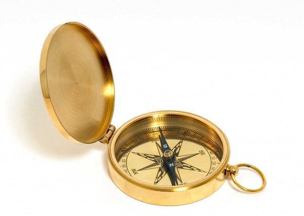 Shiny Brass Marine Compass with Lid - Image 2