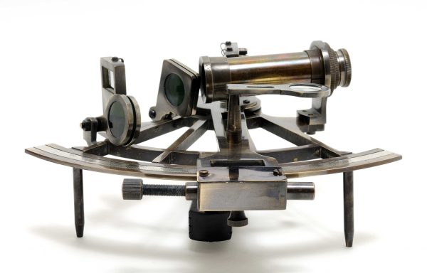 8.5" x 8" x 4.5" Nautical Sextant in Wood Box  Large - Image 2