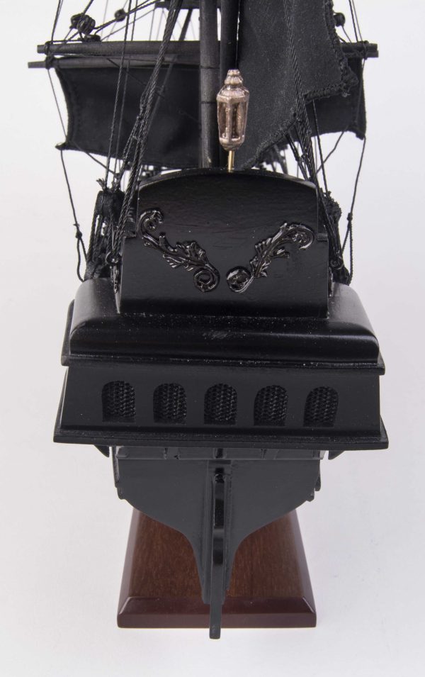 6.5" x 20" x 19"Black Pearl Pirate Ship - Image 5