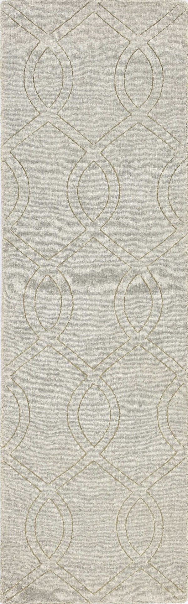 5' x 7' Beige Polyester Rug - Image 2