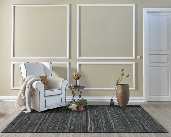 27 X 96 Charcoal Pet Yarn Rug - Image 4