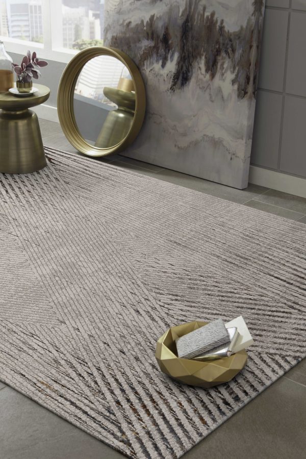 5'x8' Ivory Grey Machine Woven Geometric Lines Indoor Area Rug - Image 3