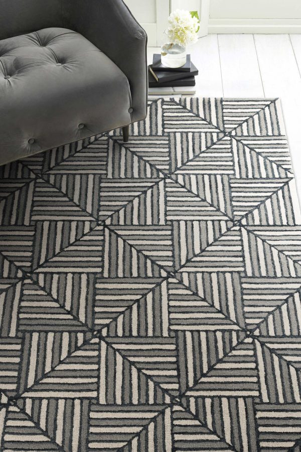 8' Navy Charcoal Hand Tufted Geometric Diamond Pattern Indoor Runner Rug - Image 3