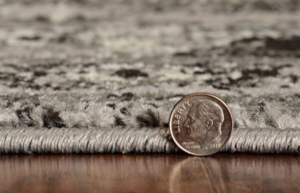 2' x 7' Grey Polypropylene Area Rug - Image 5