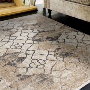 5'x8' Ivory Machine Woven Distressed Ogee Indoor Area Rug