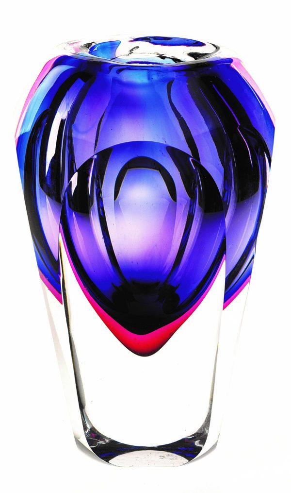 9 Purple Art Glass Vase - Image 3