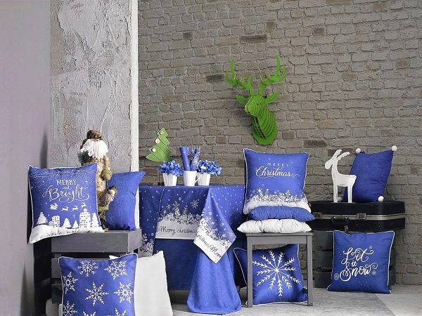Set of 4 18" Christmas Snowflakes Throw Pillow Cover in Blue - Image 4