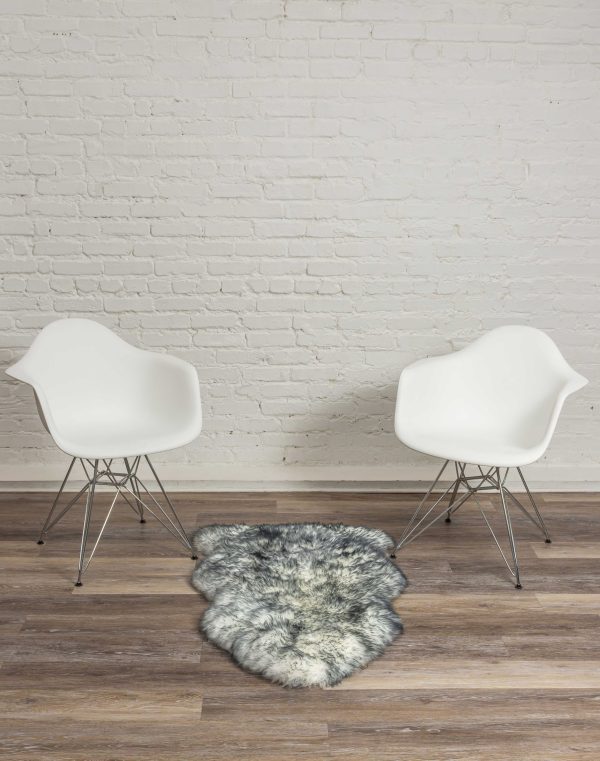 2' x 3' Gray Mist New Zealand Natural Sheepskin Rug - Image 3