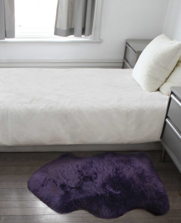 2' x 3' Purple New Zealand Natural Sheepskin Rug - Image 4