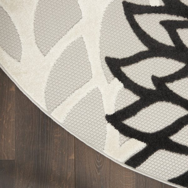 5?Round Black Gray White Indoor Outdoor Area Rug - Image 4