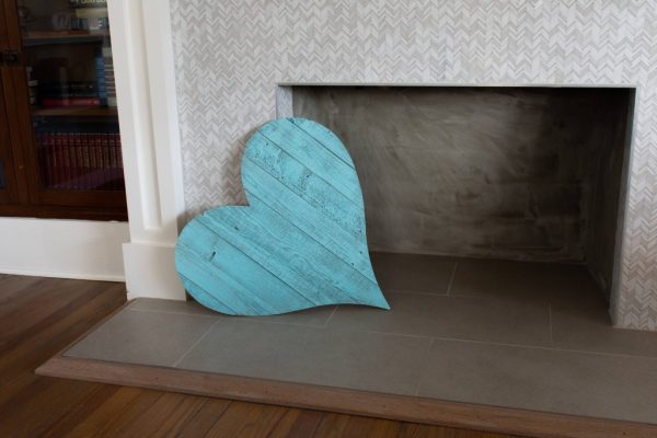 24" Rustic Farmhouse Turquoise Large Wooden Heart - Image 3