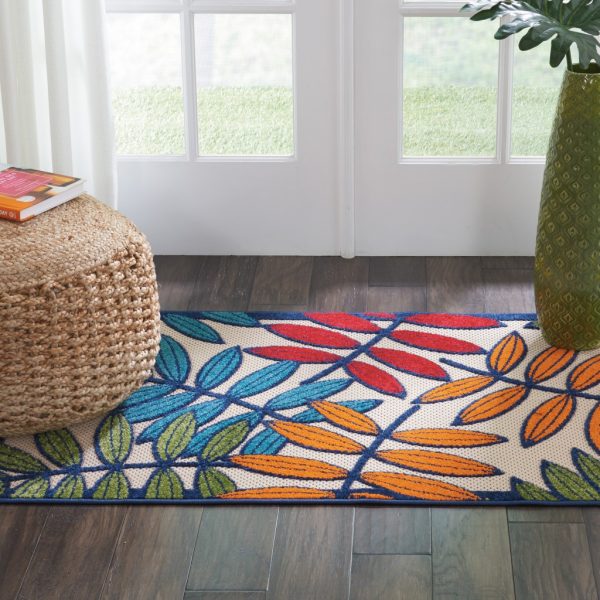 3抶 4?Multicolored Leaves Indoor Outdoor Area Rug - Image 3
