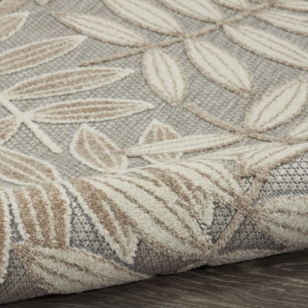4?Round Natural Leaves Indoor Outdoor Area Rug - Image 3