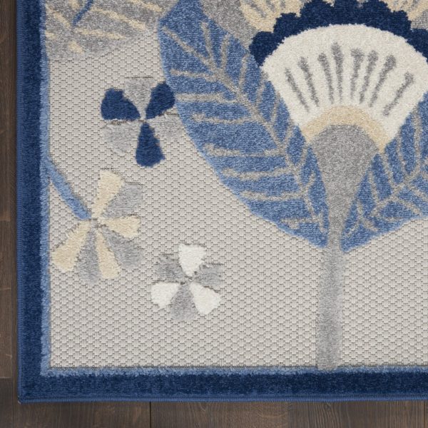 4?x 6' Blue and Gray Indoor Outdoor Area Rug - Image 2