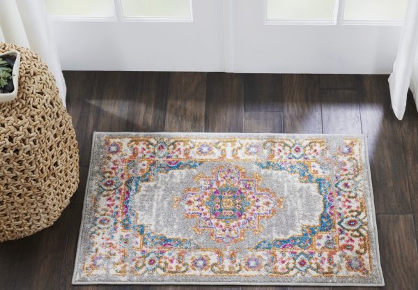 2?x 3?Gray and Gold Medallion Scatter Rug - Image 5