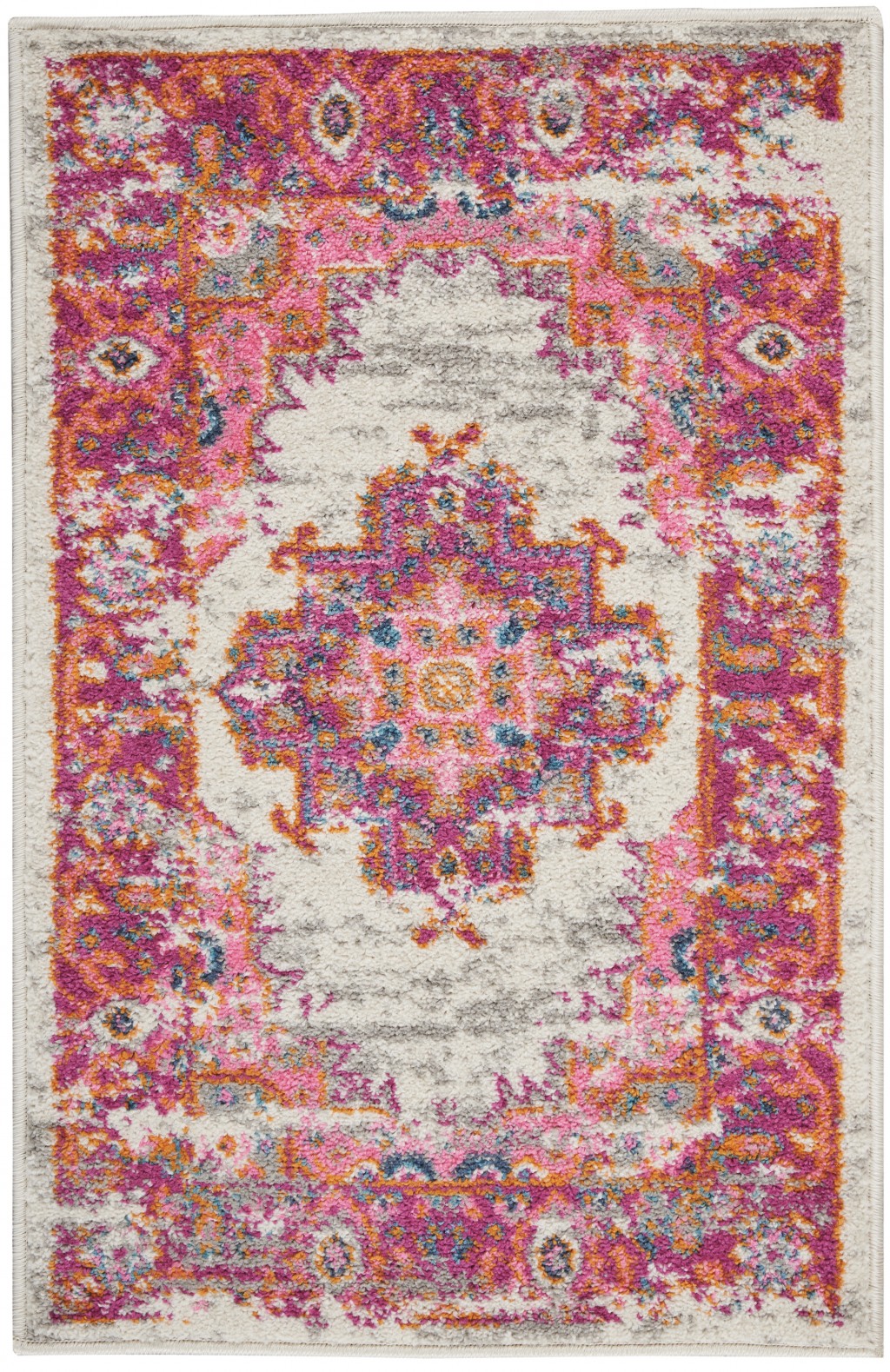 2?x 3' Ivory and Fuchsia Distressed Scatter Rug