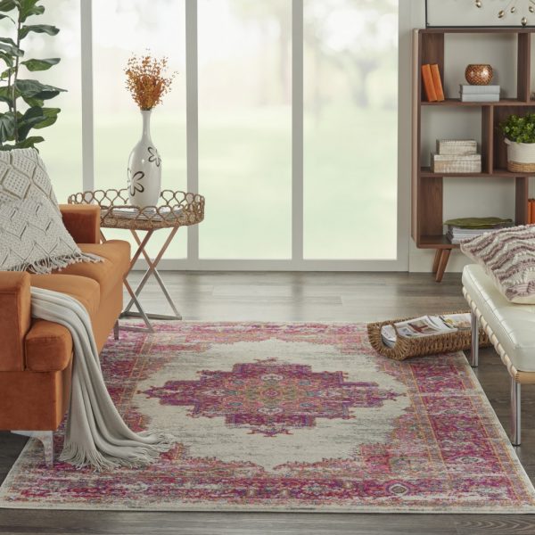 5?x 7' Ivory and Fuchsia Distressed Area Rug - Image 3