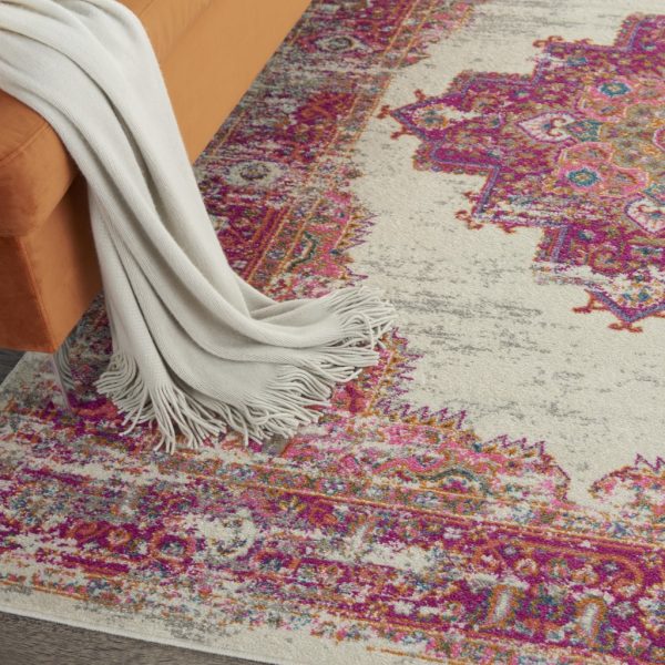 5?x 7' Ivory and Fuchsia Distressed Area Rug - Image 4