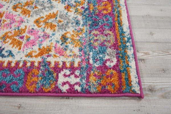 2?x 6?Ivory and Magenta Tribal Pattern Runner Rug - Image 4