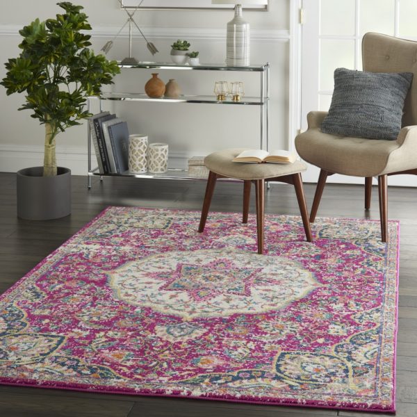4?x 6?Pink and Ivory Medallion Area Rug - Image 5