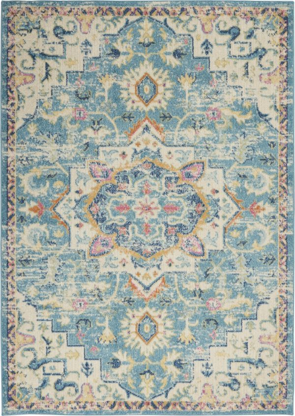 4?x 6?Light Blue and Ivory Distressed Area Rug