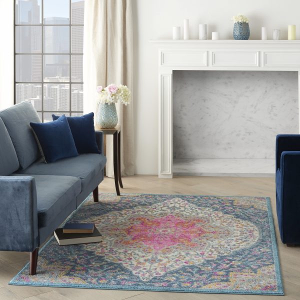 4?x 6?Blue and Pink Medallion Area Rug - Image 5