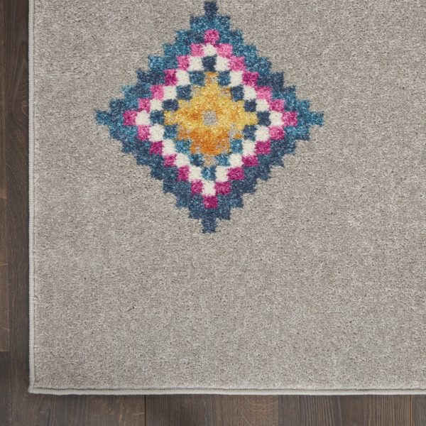4?x 6?Gray and Multicolor Geometric Area Rug - Image 2