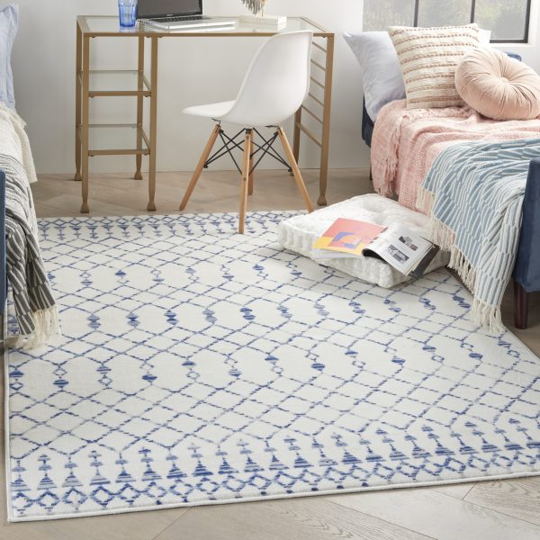 4?x 6?Ivory and Blue Berber Pattern Area Rug - Image 2
