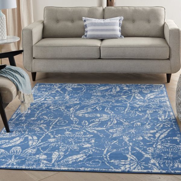 6?x 9?Blue and Ivory Floral Vines Area Rug - Image 3