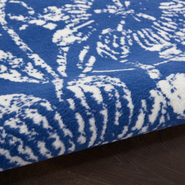 6?x 9?Navy and Ivory Floral Vines Area Rug - Image 5