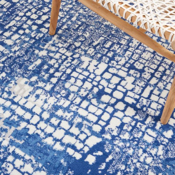 5?x 7?Ivory and Navy Abstract Grids Area Rug - Image 2