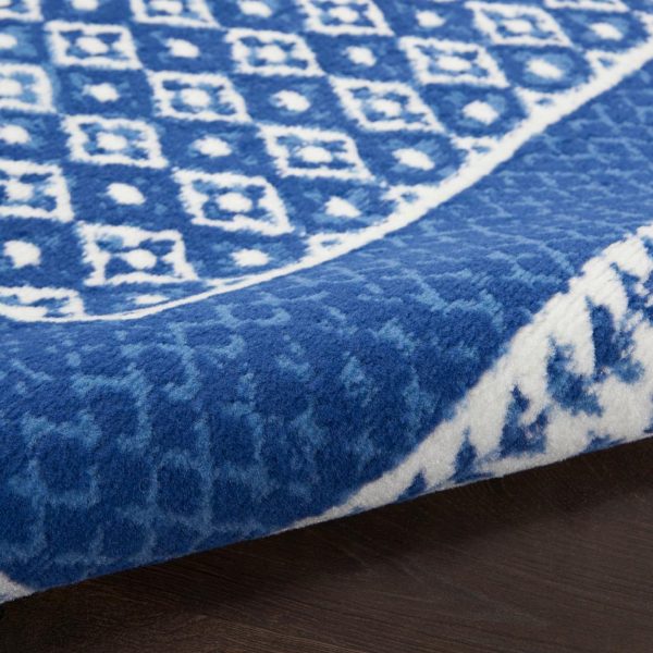 5?x 7?Navy and Ivory Geometric Area Rug - Image 5